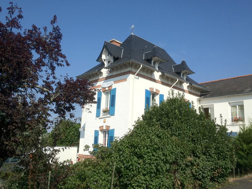 Hotel Restaurant Le Chalet Guéméné-Penfao Exteriör bild